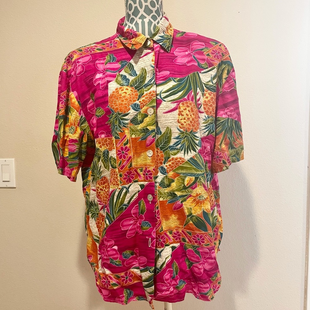 Vintage Pink Tropical flower Button Down